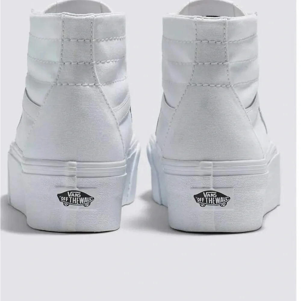 Vans Women's SK8-Hi Tapered Stackform Sneakers, Canvas True Whitewashing - Picture 3 of 8